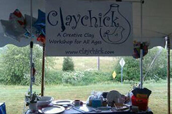 Clay Chick Uses EZFrame at Street Fair